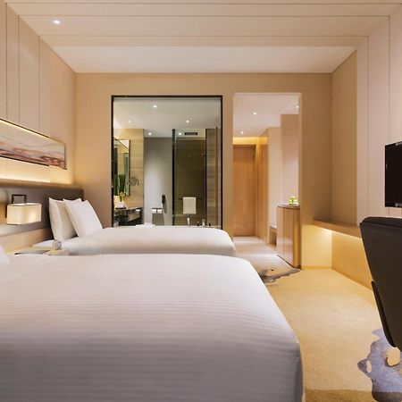 Отель Wanda Realm Bengbu Экстерьер фото