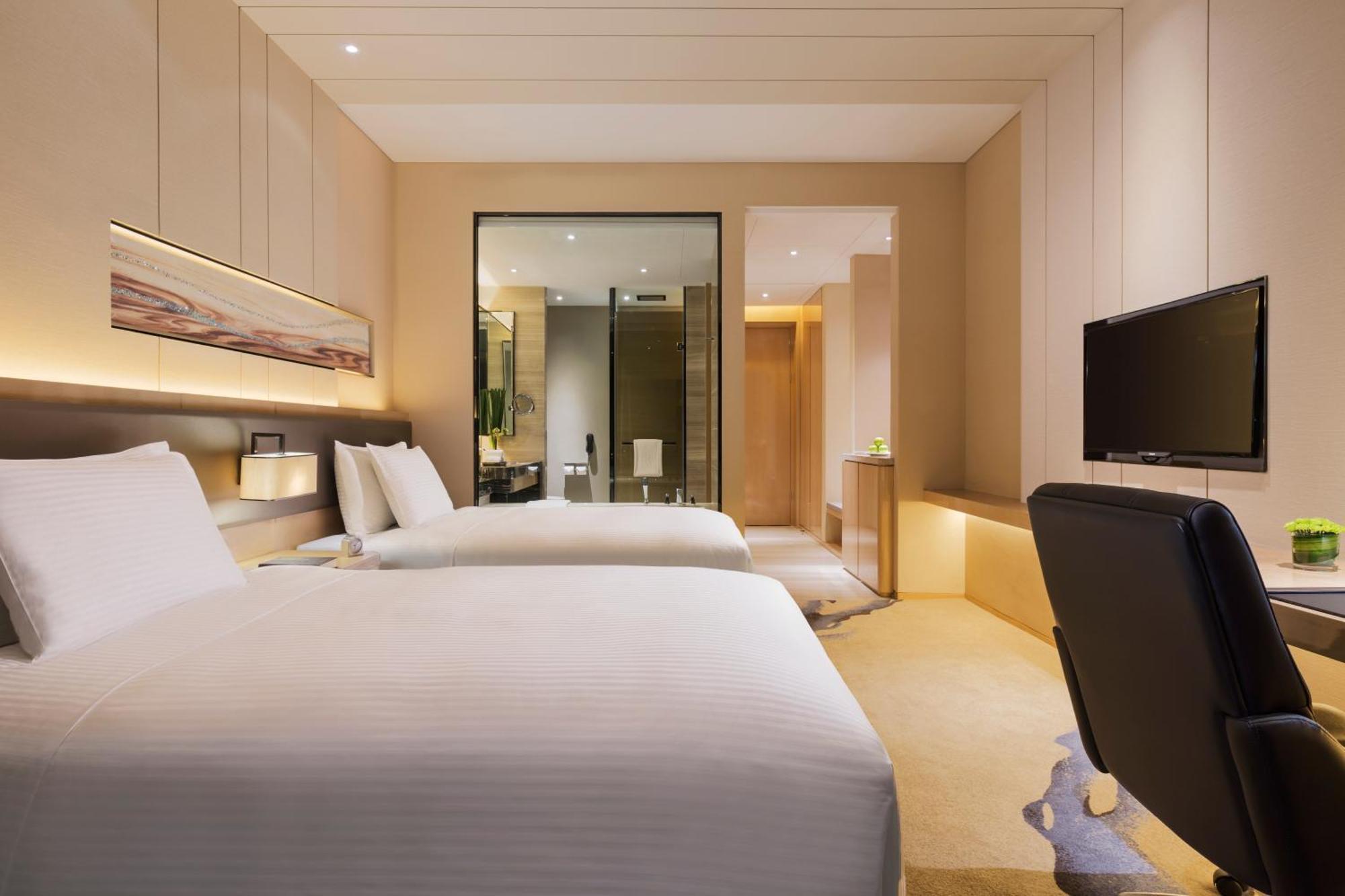 Отель Wanda Realm Bengbu Экстерьер фото